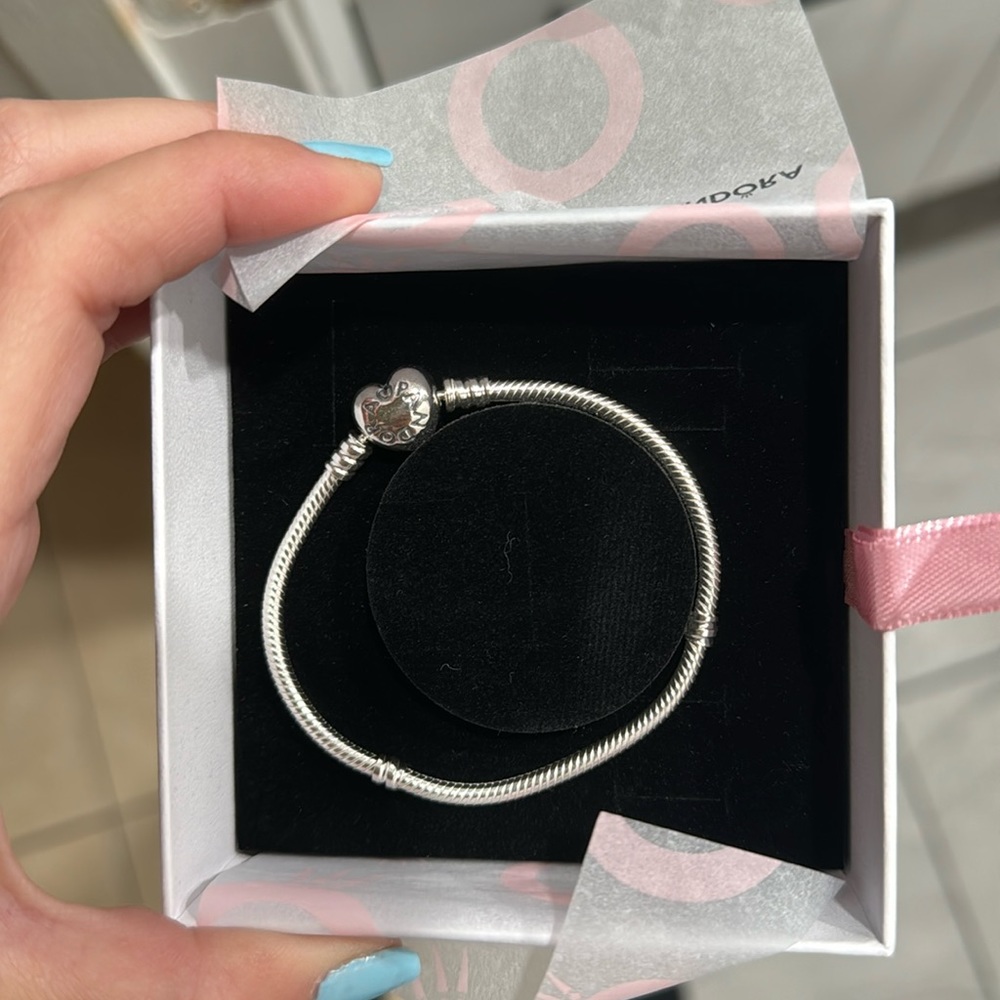brand new pandora heart bracelet